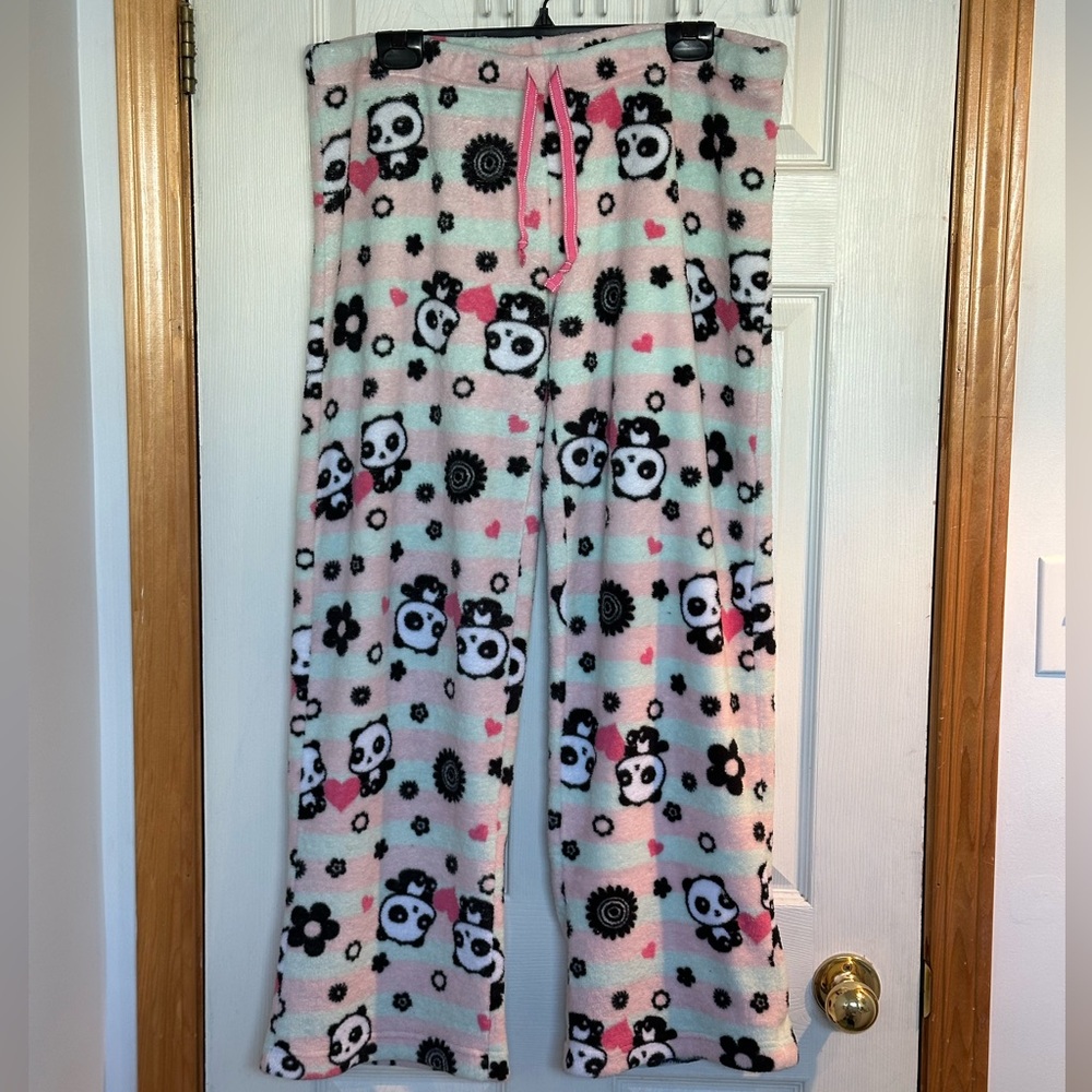 Bluenotes Panda Pajama Bottoms - Super fluffy and Warm.